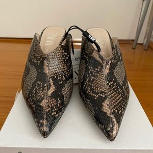 Zara snakeskin heeled mules size 7.5 NWT